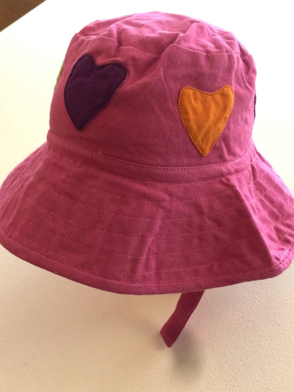 Kids Bucket hat. Pink with Hearts. NEW